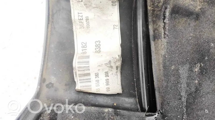 Opel Vectra C Osłona górna silnika 55558383