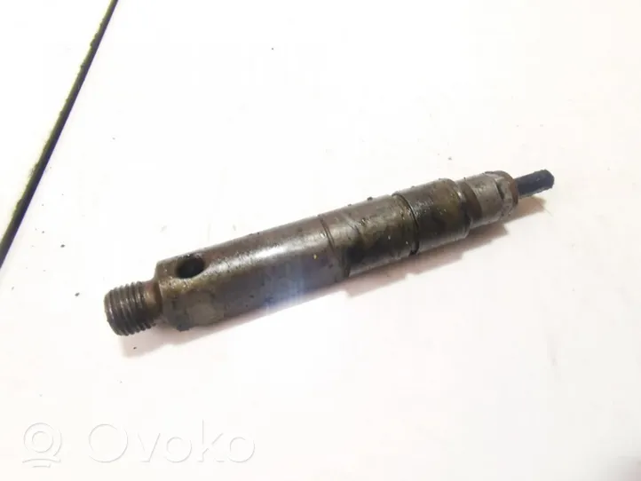 Renault Scenic I Fuel injector kbel58p147