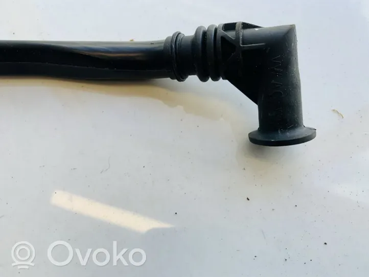 Volkswagen Jetta V Tubo flessibile del liquido di raffreddamento del motore 1k1260113d