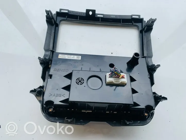 Toyota Avensis Verso Ilmastoinnin ohjainlaite 5590044270