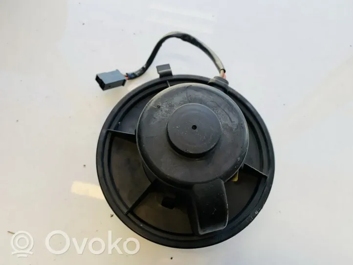 Audi 80 90 S2 B4 Mazā radiatora ventilators 893819021