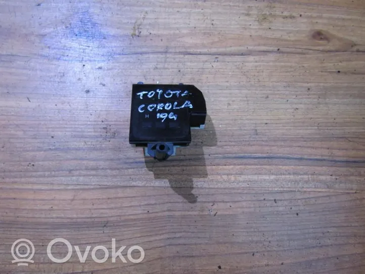 Toyota Corolla E100 Monitori/näyttö/pieni näyttö 8391012470