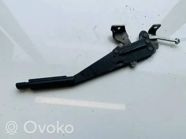 Volkswagen PASSAT B3 Handbrake/parking brake lever assembly 191711307f