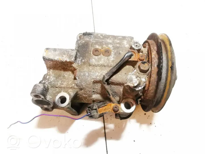 Nissan X-Trail T30 Compresseur de climatisation 487022740