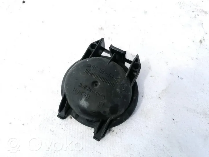 Mercedes-Benz Vaneo W414 Osłona żarówki lampy przedniej 1305239069