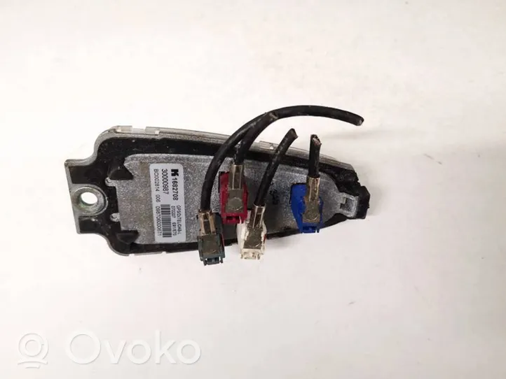 BMW X5 E70 Antena GPS 1682708