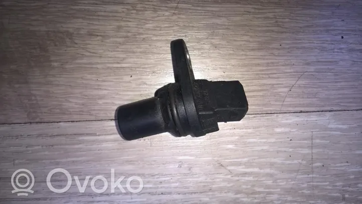 Ford Mondeo Mk III Camshaft position sensor 928f12k073a1d