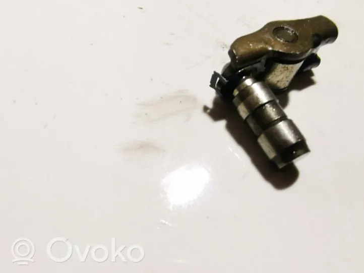 Volkswagen Polo IV 9N3 other engine part 