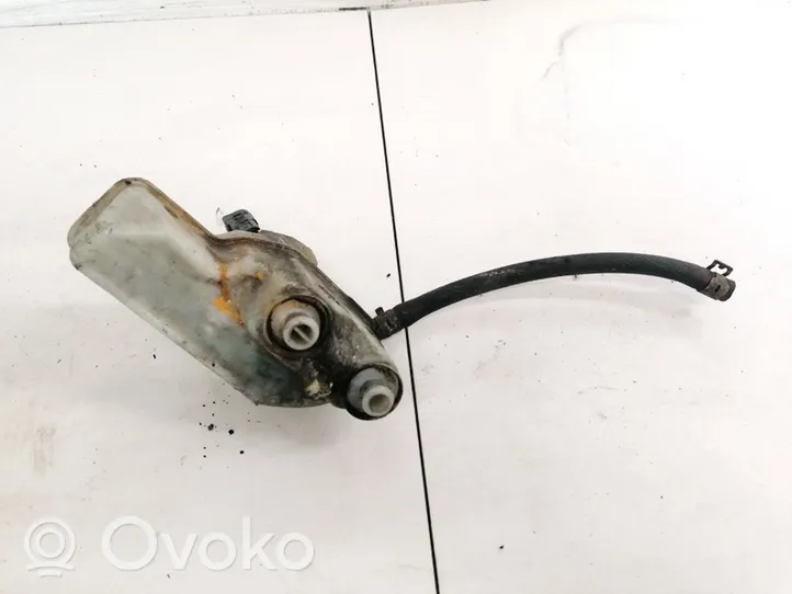 Volkswagen Golf VI Brake fluid reservoir 1K2611301C