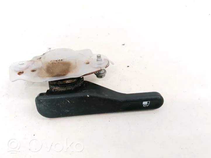 Nissan Almera Tino Fuel tank opening switch 