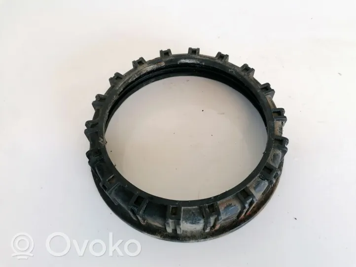 Volvo S40, V40 Bague de verrouillage pour réservoir de carburant 