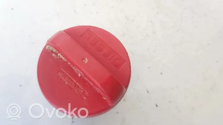 Nissan Almera Fuel tank filler cap 