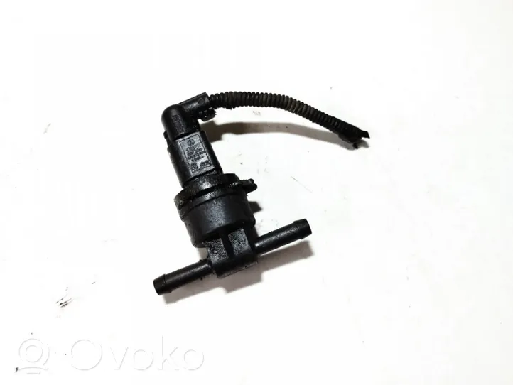 Ford Galaxy Sensore temperatura del carburante 038906081b