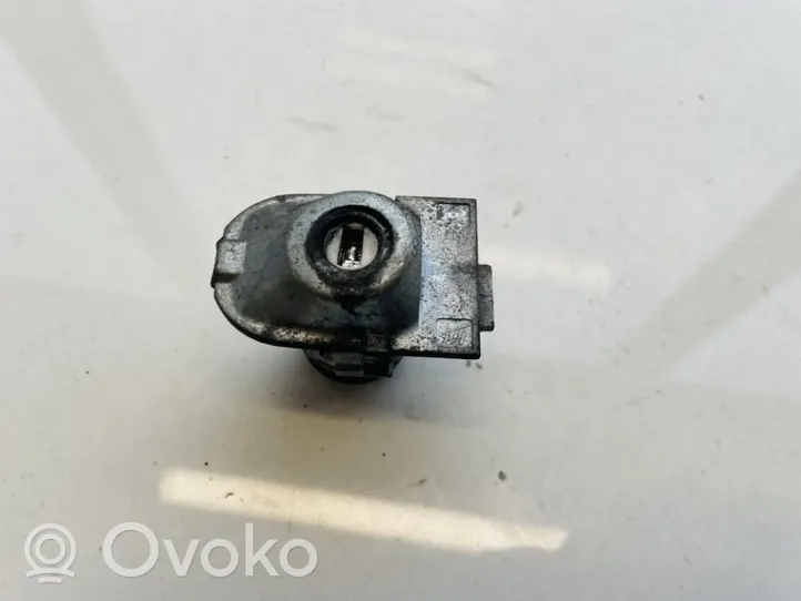 Volvo XC60 Wkładka zamka drzwi przednich 30784964