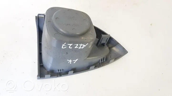 Toyota Avensis Verso Puodelio laikiklis 6474644030