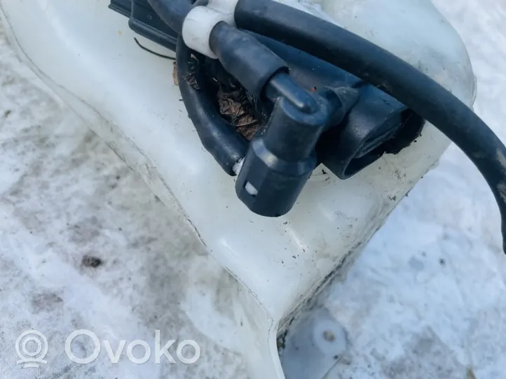Volvo V50 Pompe de lave-glace de pare-brise 