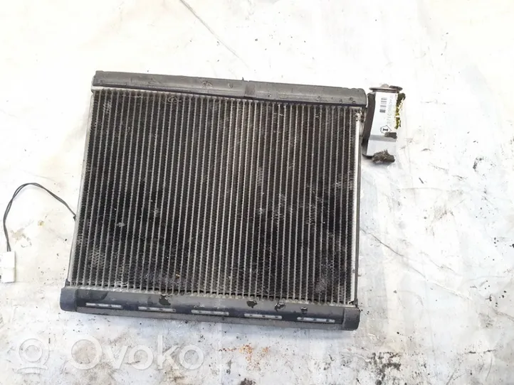 Jaguar XF Gaisa kondicioniera dzeses radiators mf4475003120