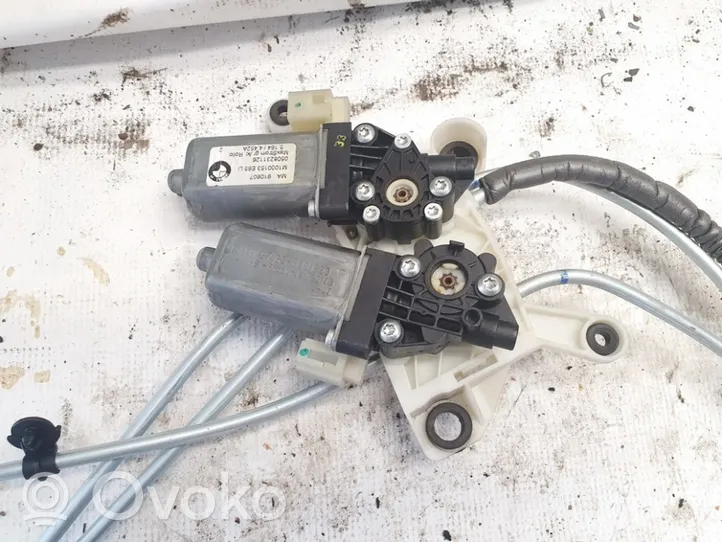 BMW 7 E65 E66 Elektrinė galinio stiklo užuolaida m1000153