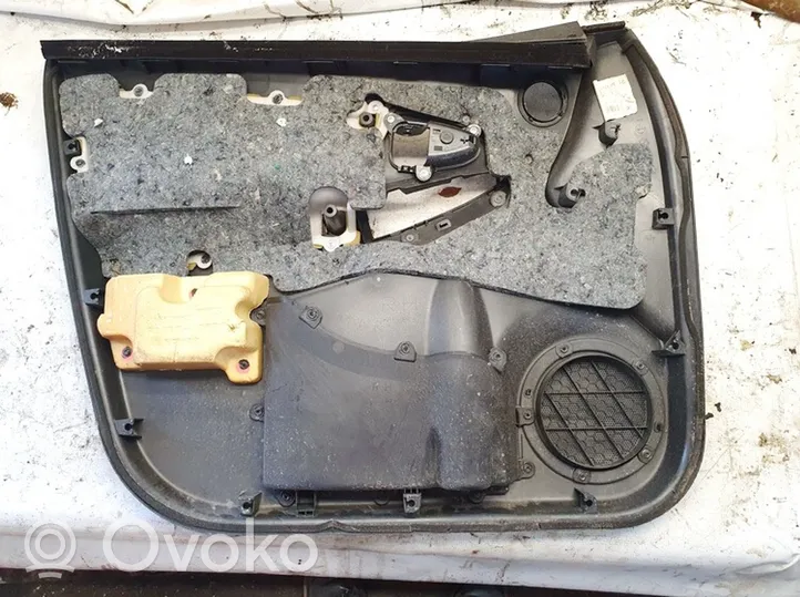 Toyota RAV 4 (XA30) Apmušimas priekinių durų (obšifke) 6771742020