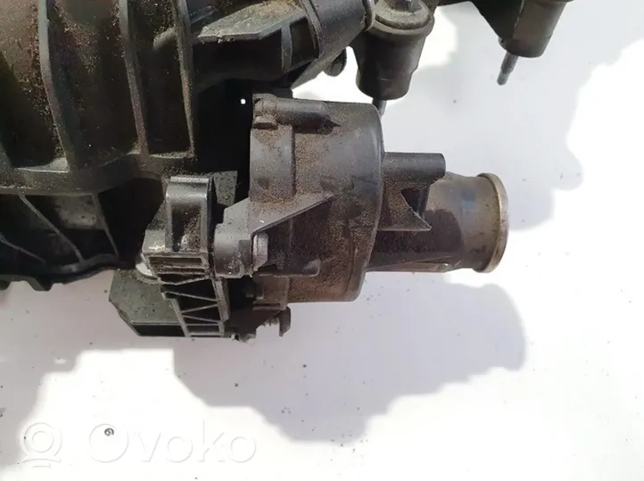 BMW 1 F20 F21 Attuatore/motore della valvola del collettore di aspirazione 8506410