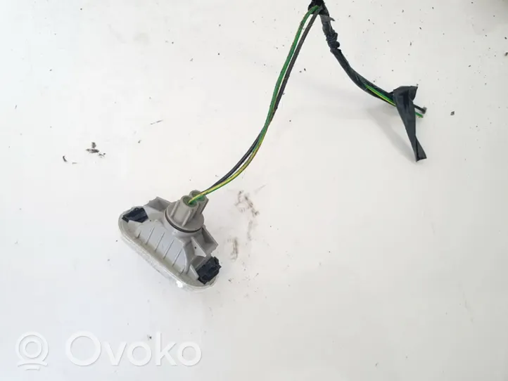 Nissan Qashqai Kierunkowskaz błotnika przedniego 26160ax00A