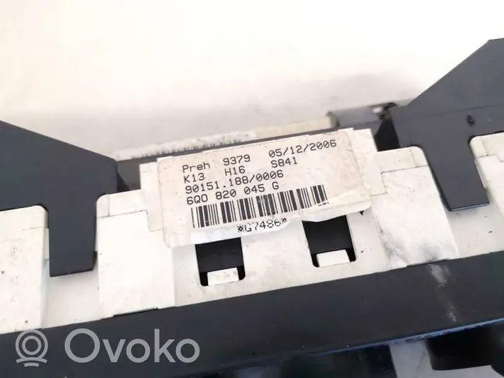 Volkswagen Polo IV 9N3 Climate control unit 6q0820045g