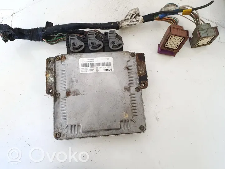 Renault Vel Satis Sterownik / Moduł ECU 0281011325