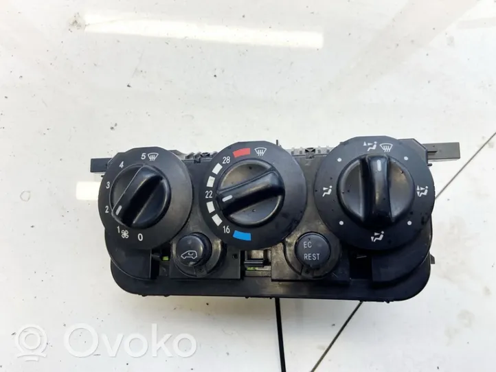 Mercedes-Benz Vaneo W414 Climate control unit 2440004601