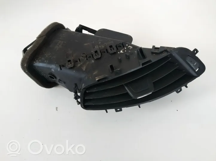 Opel Zafira C Griglia di ventilazione centrale cruscotto 330188061