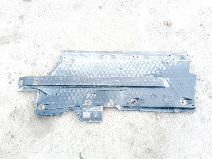 Skoda Fabia Mk1 (6Y) Engine splash shield/under tray 6Q0825201D