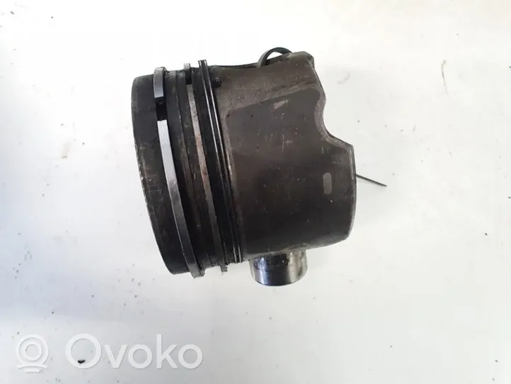 Peugeot 307 Piston 