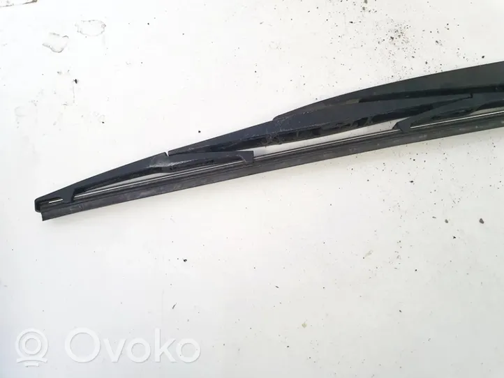 Peugeot 406 Ramię wycieraczki szyby tylnej 35822