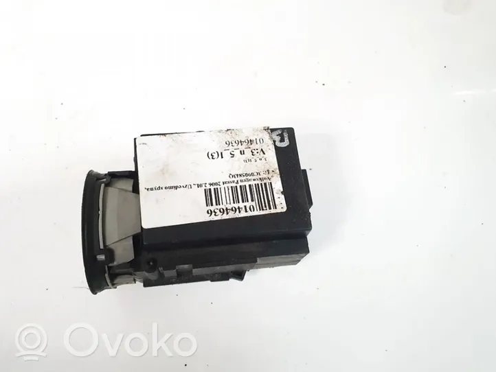 Volkswagen PASSAT B6 Contatto blocchetto accensione 3C0905843Q