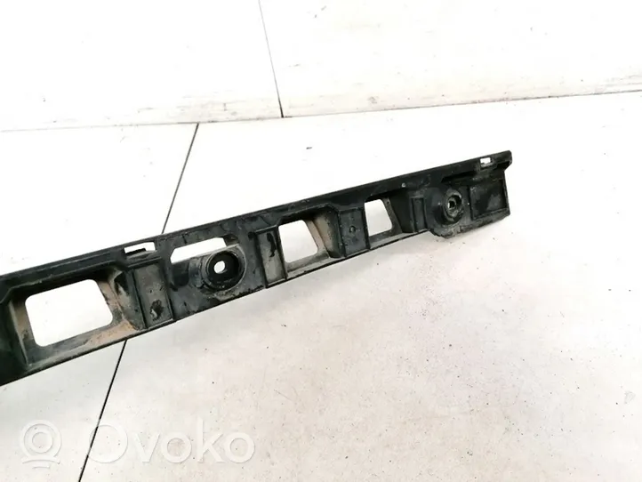 Volkswagen Golf Plus Soporte de montaje del parachoques trasero 5m0807863