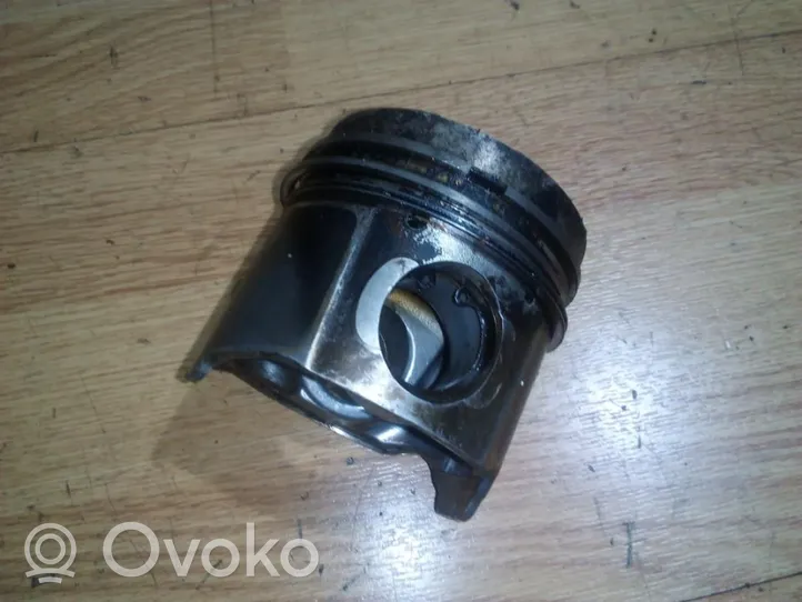 Renault Megane II Piston kssmp1295