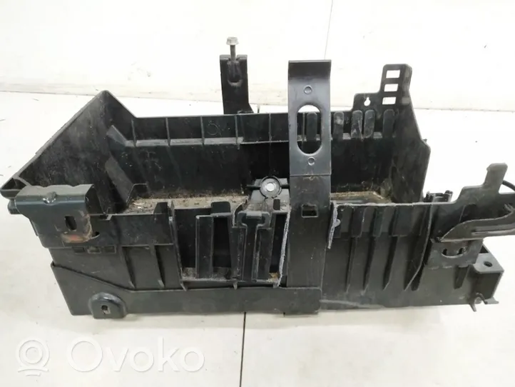 Opel Astra J Vassoio scatola della batteria 13354420