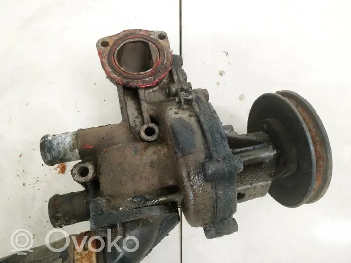 Volkswagen Golf III Water pump 