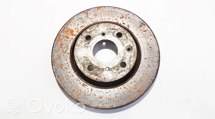 Peugeot 107 Front brake disc ventiliuojamas