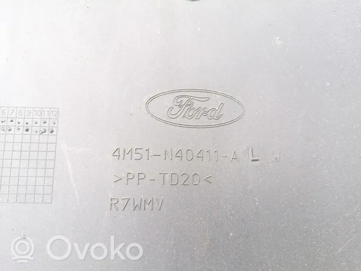 Ford Focus Kita bagažinės apdailos detalė 4M51N40411A