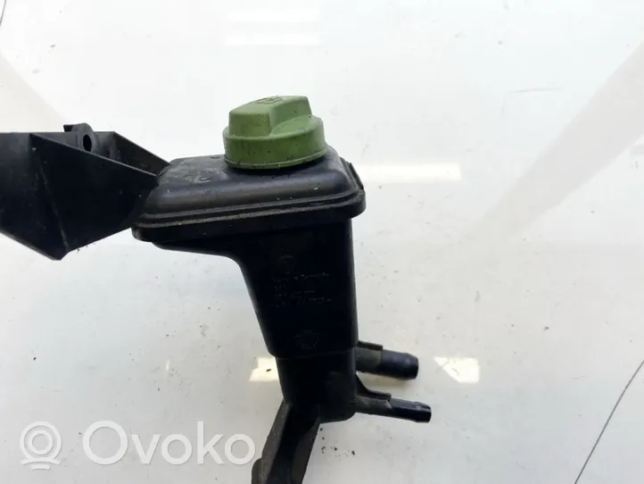 Volkswagen PASSAT B5.5 Serbatoio/vaschetta del liquido del servosterzo 3B0422371