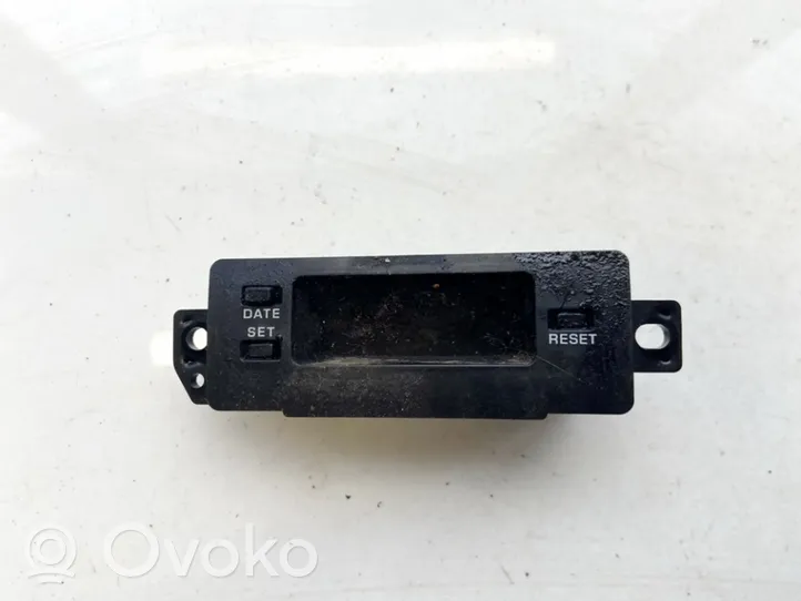 Mazda 323 Monitor/display/piccolo schermo 