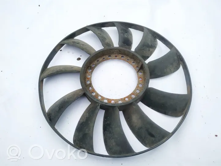 Audi A4 S4 B5 8D Hélice moteur ventilateur 058121301e