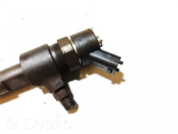 Fiat Doblo Injecteur de carburant 0445110187