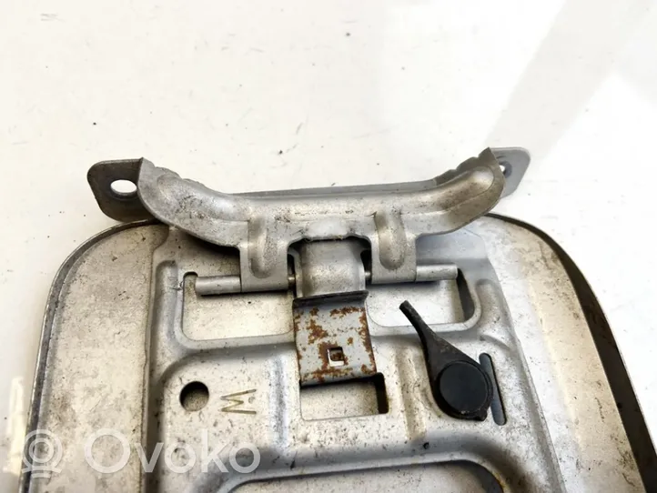 Subaru Legacy Sportello del serbatoio del carburante 