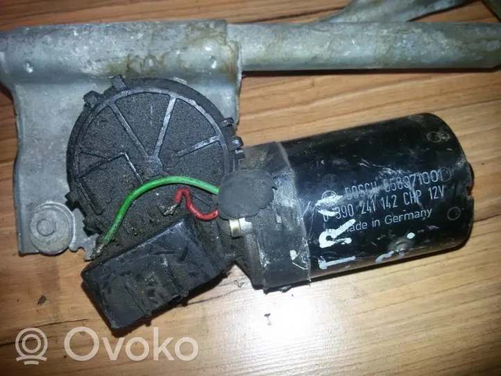 Opel Vectra B Wiper motor 0390241142