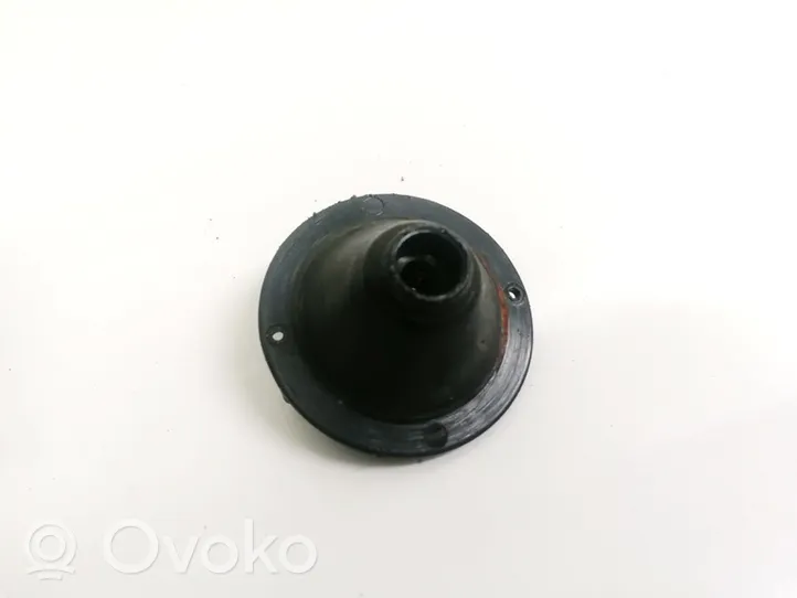 Opel Corsa D Śruba mocowania koła zapasowego 90126755