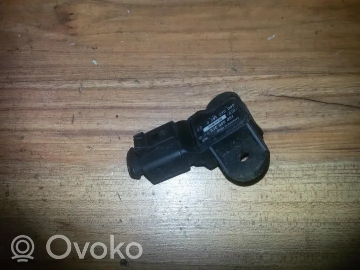 Volkswagen Polo Air pressure sensor 0261230095