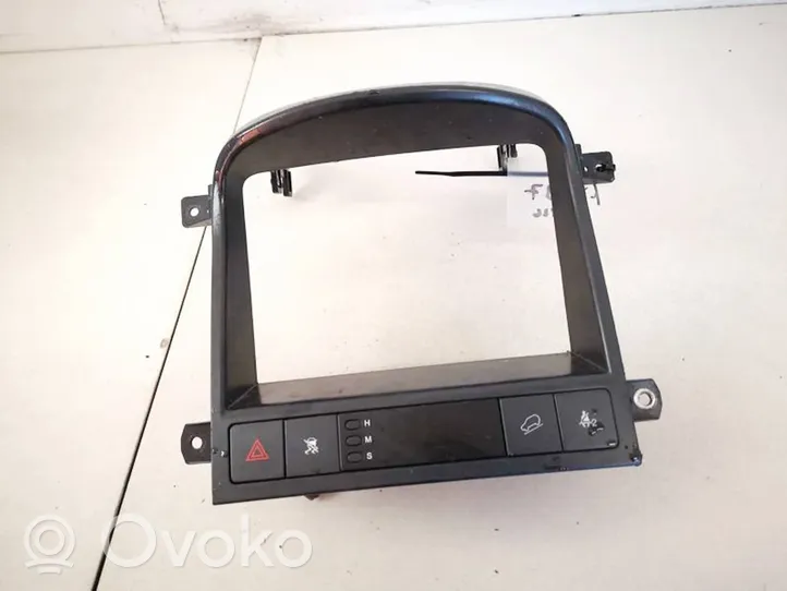 Chevrolet Captiva Monitori/näyttö/pieni näyttö 96628249