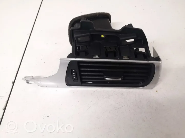 Audi A6 S6 C7 4G Centrinės oro grotelės 4g2820902