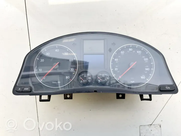 Volkswagen Jetta V Speedometer (instrument cluster) 1k0920962a